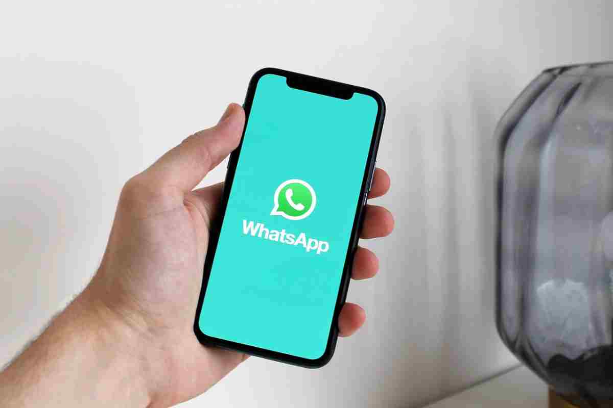 WhatsApp puoi personalizzarlo